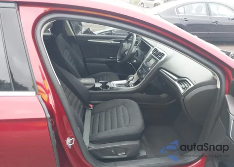 2015 Ford Fusion Se z USA, uszkodzony, nr VIN 3FA6P0H75FR176659